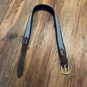 Boys Vineyard Vines Size 30 Belt